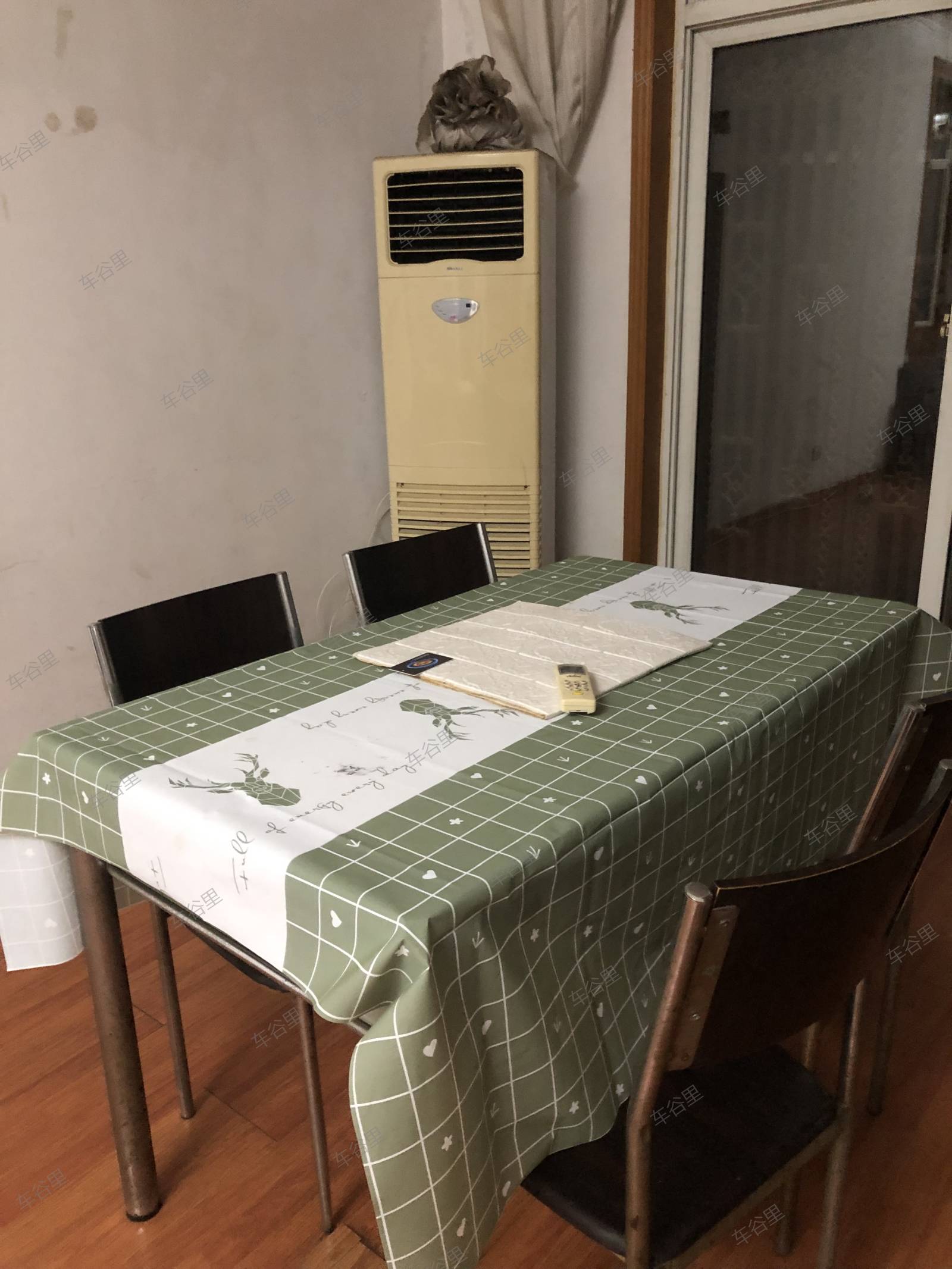 东方花园出租 双地铁、比邻中百金凯购物中心和武商量贩。