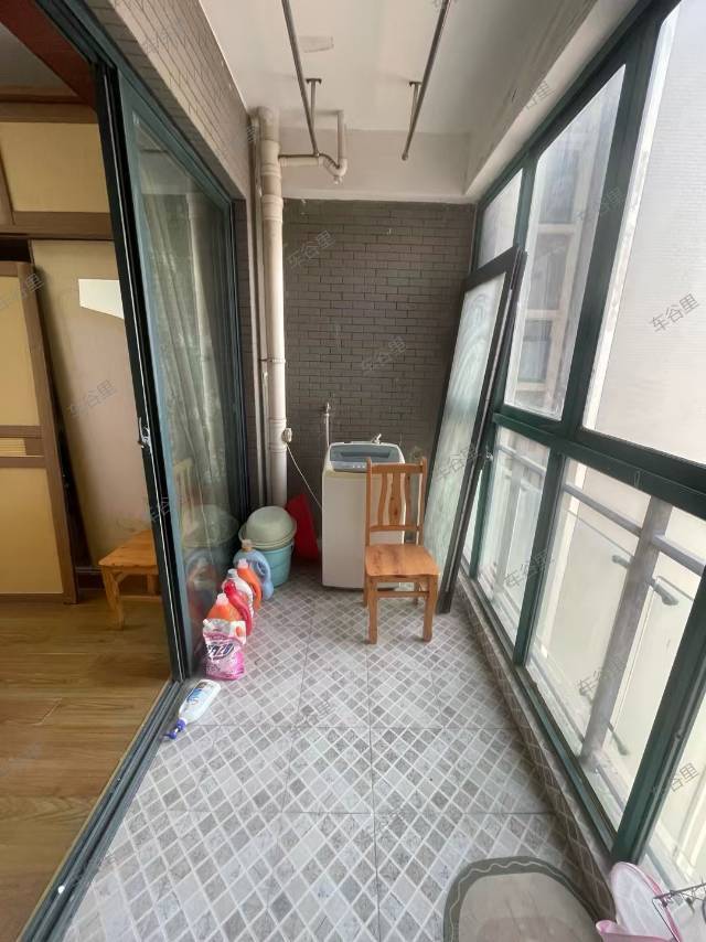 洪山附郡二室二厅双阳台