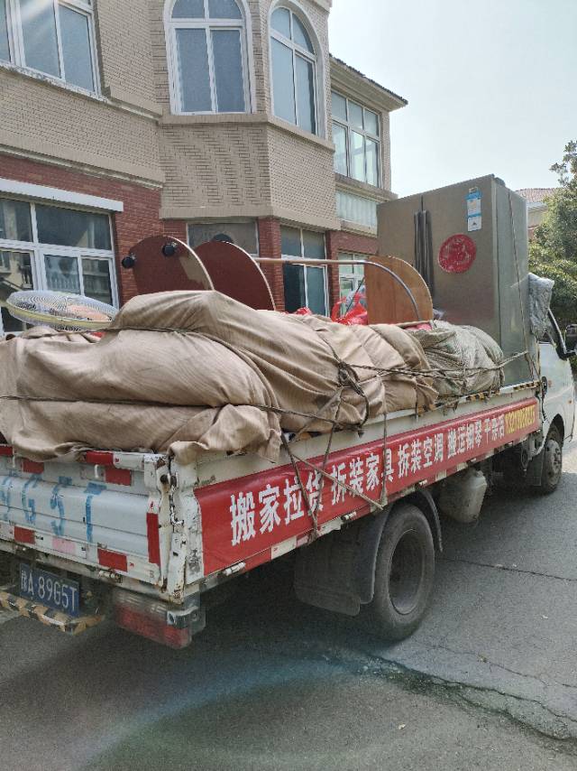 新郑市，专业搬家拉货，拆装家具，拆装空调，拆装电视，保洁，搬