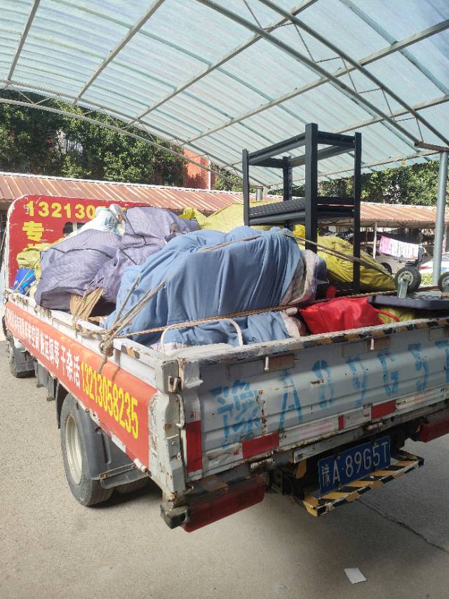 新郑市，专业搬家拉货，拆装家具，拆装空调，拆装电视，保洁，搬