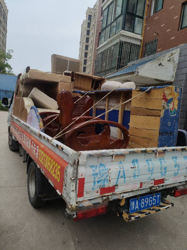 新郑市，专业搬家拉货，拆装家具，拆装空调，拆装电视，保洁，搬