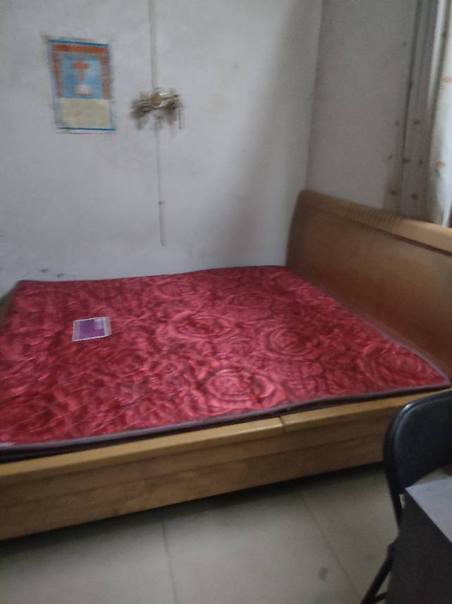 新郑市，专业搬家拉货，拆装家具，拆装空调，拆装电视，保洁，搬