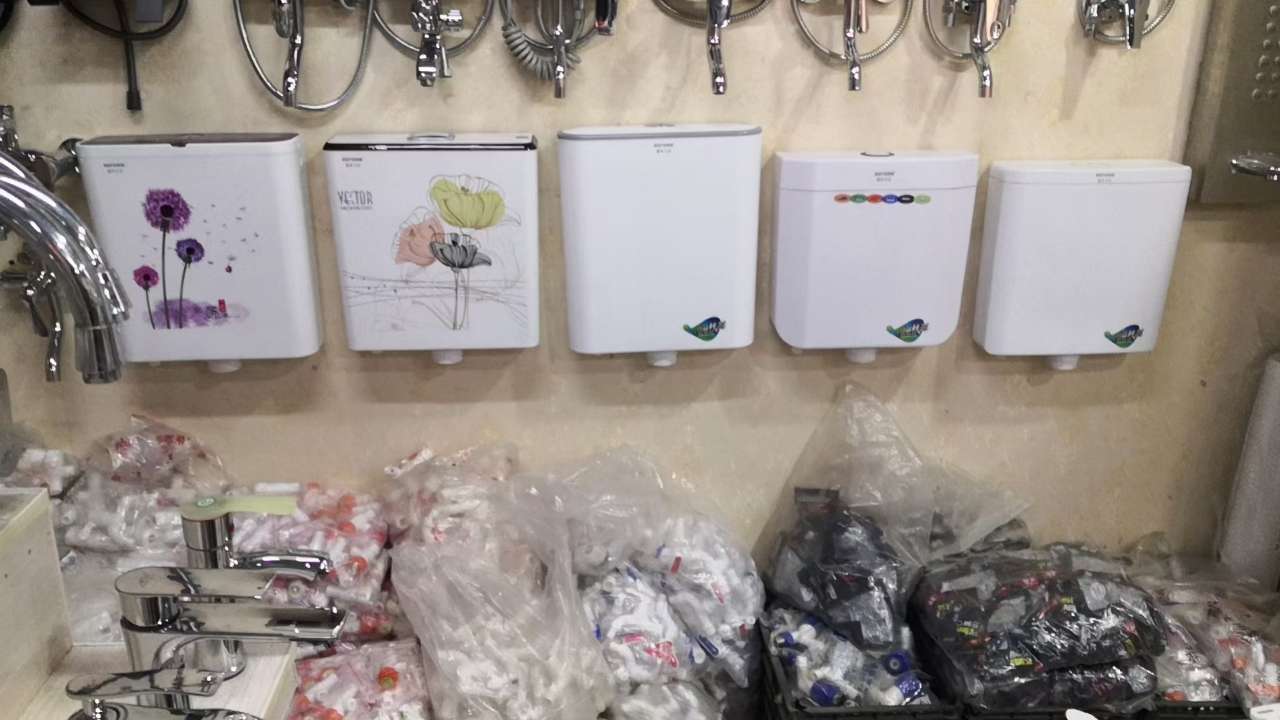 专业疏通各种下水道，维修上下水管， 疏通马桶 地漏 厨房下水