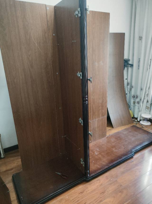 新郑市，专业搬家拉货，拆装家具，拆装空调，拆装电视，保洁，搬