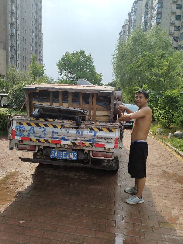 新郑市，专业搬家拉货，拆装家具，拆装空调，拆装电视，保洁，搬