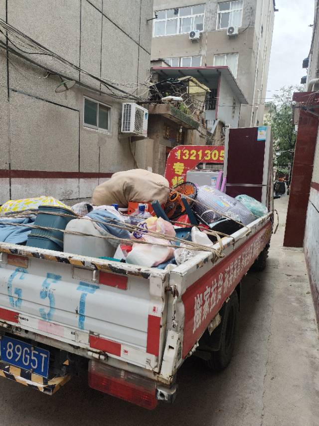 新郑市，专业搬家拉货，拆装家具，拆装空调，拆装电视，保洁，搬