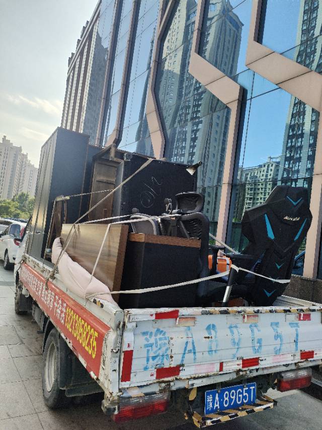 新郑市，专业搬家拉货，拆装家具，拆装空调，拆装电视，保洁，搬