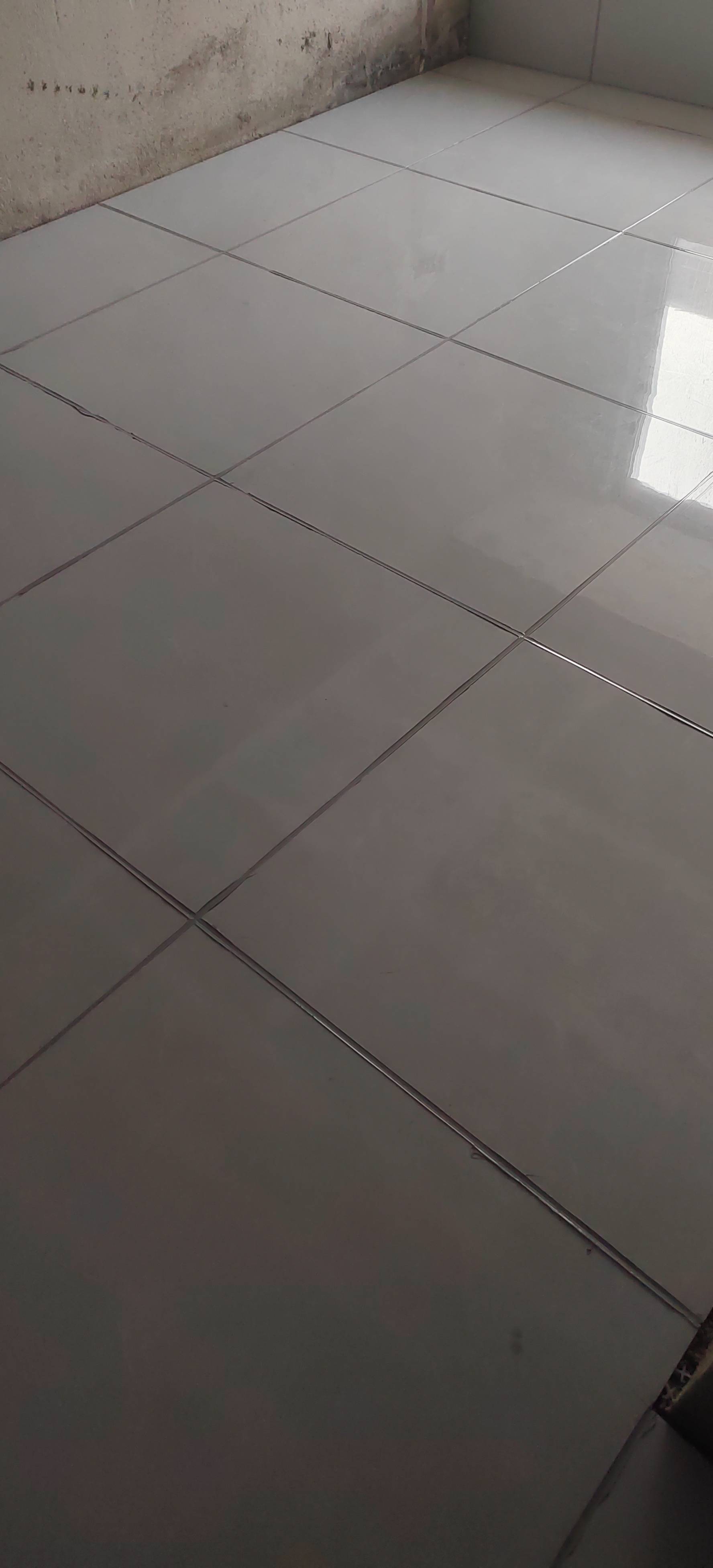 新郑净舍家政保洁美缝可承接大小保洁美缝工程，搬玻璃。外墙玻璃