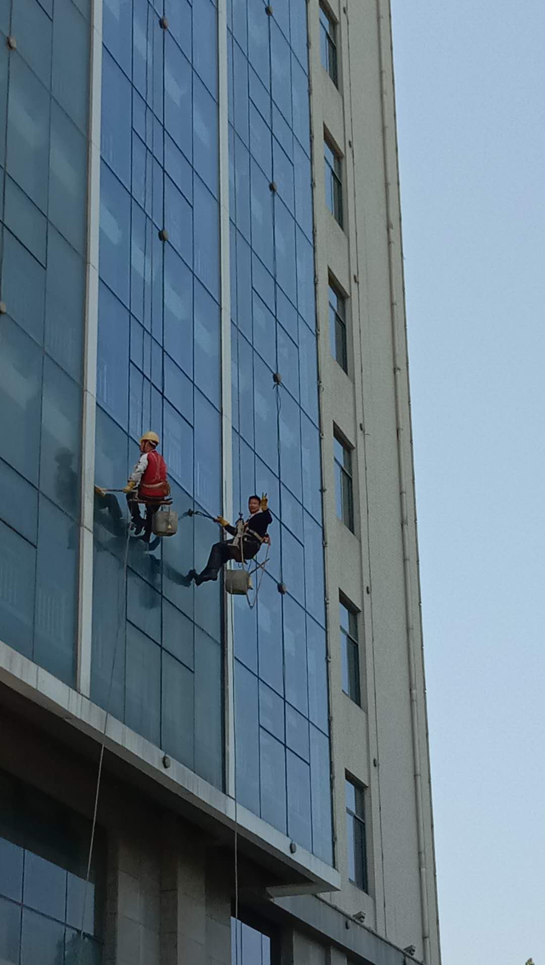 外墙防水，外墙渗水漏水维修，外墙防水补漏，外墙漏水补漏公司。