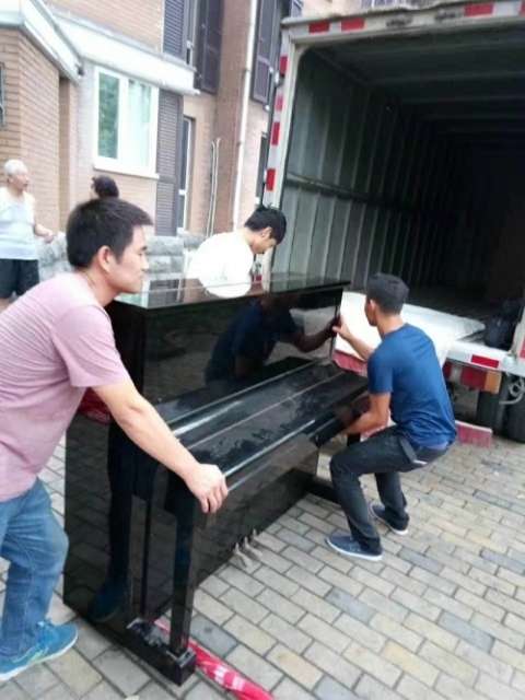新郑放心搬家公司