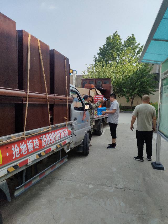 新郑市，专业搬家拉货，拆装家具，拆装空调，拆装电视，保洁，搬