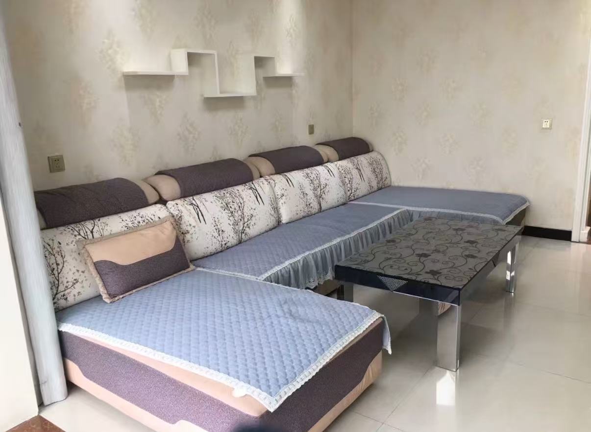 盛世龙城西院，手续齐全，精装修，家具家电齐全，拎包入住，45