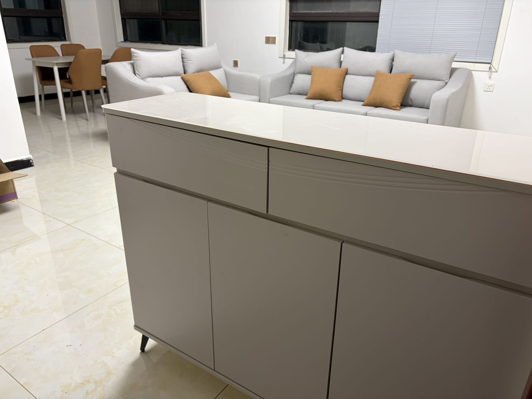 家具齐全，拎包入住