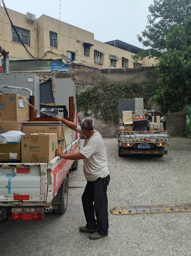 新郑搬家拉货拆装家具拆装空调干杂活