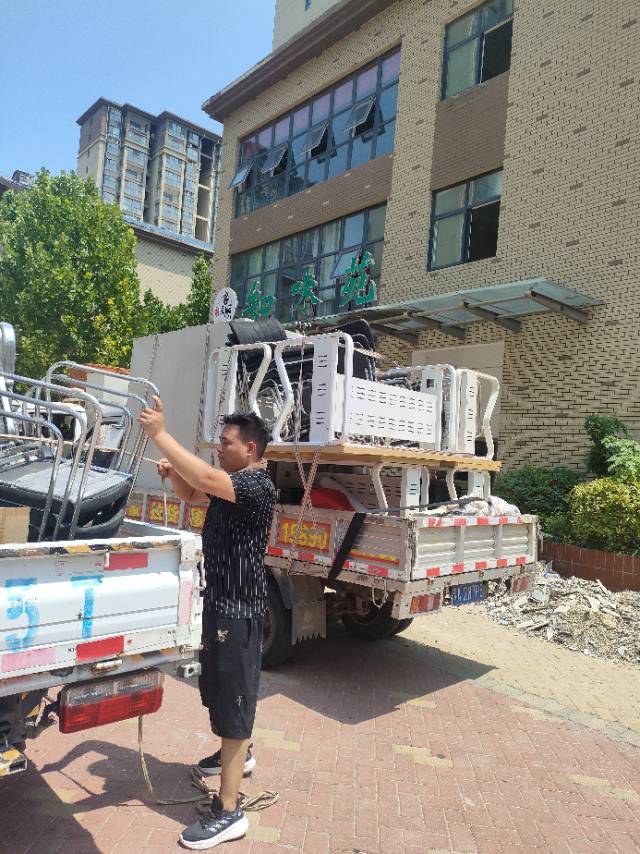 新郑搬家拉货拆装家具拆装空调搬运钢琴干杂活清运垃圾保洁