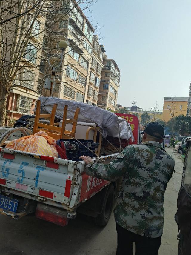 新郑搬家拉货拆装家具干杂活