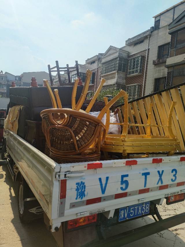 新郑专业搬家拉货拆装家具拆装空调搬运钢琴长短途清运垃圾干杂活保洁