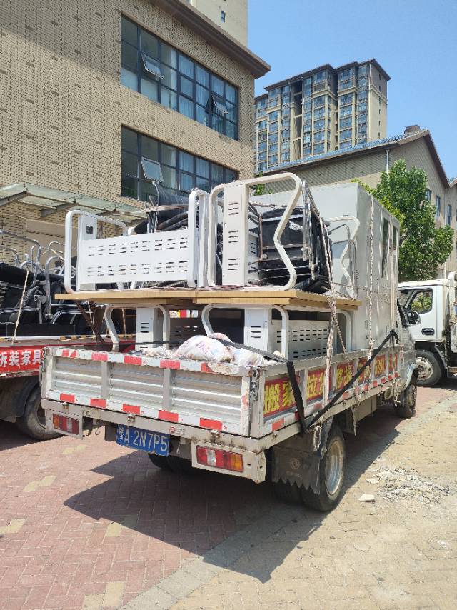 专业搬家拉货个人搬家公司搬家拆装家具搬运钢琴保洁干杂活清运垃圾