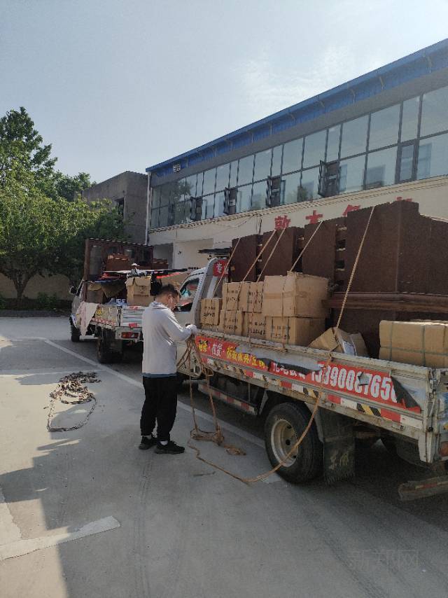 专业搬家拉货拆装家具拆装空调搬运钢琴干杂活清理垃圾保洁