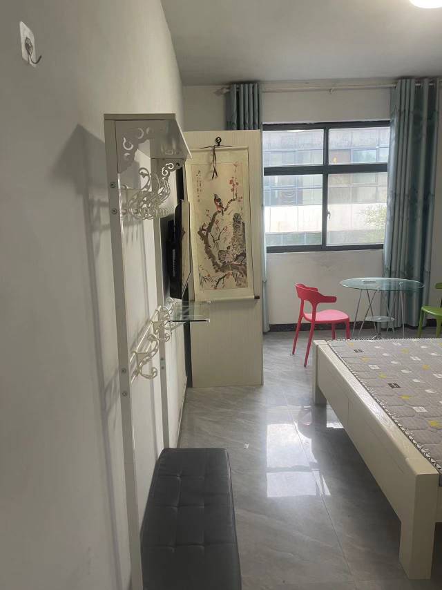 溱水路标间出租