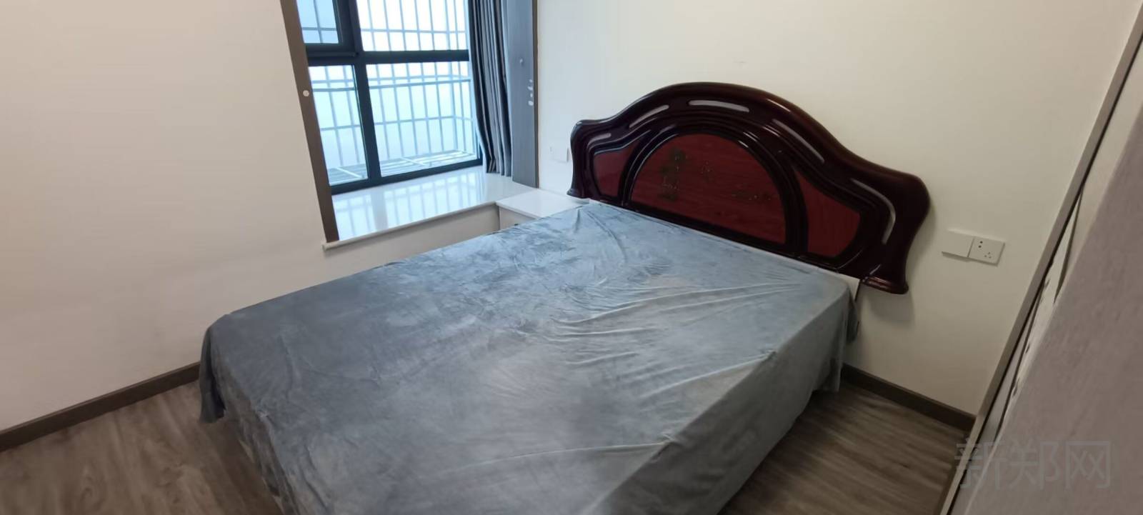 两室一厅