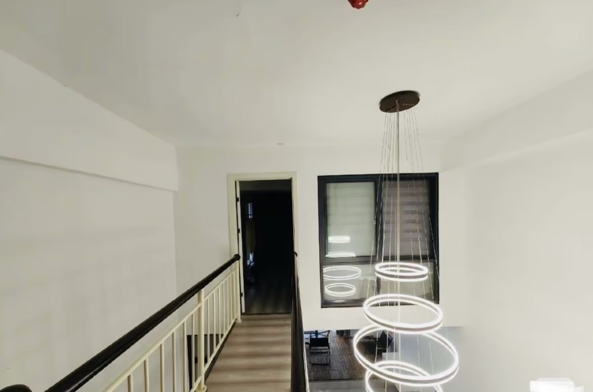 北区克拉公馆公寓Loft南户湖景房