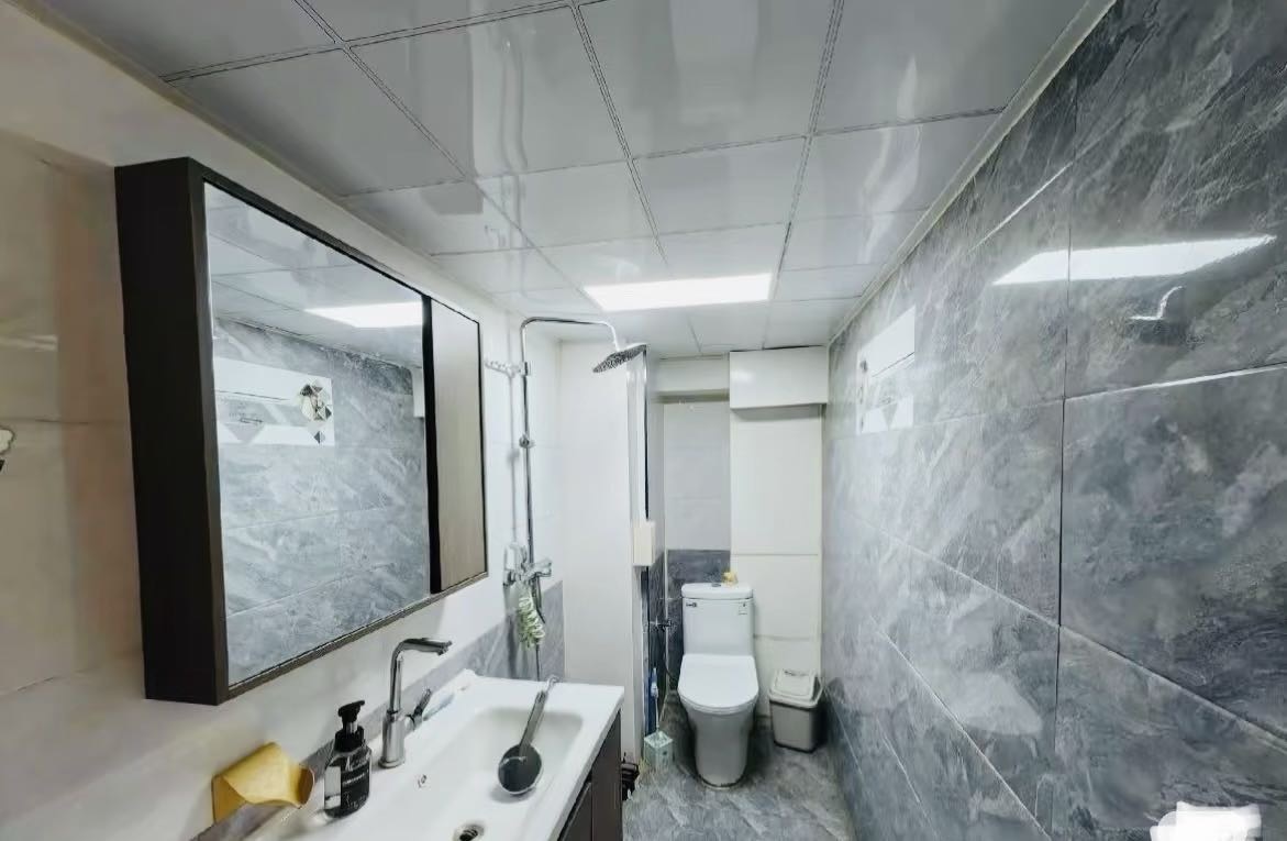 北区克拉公馆公寓Loft南户湖景房