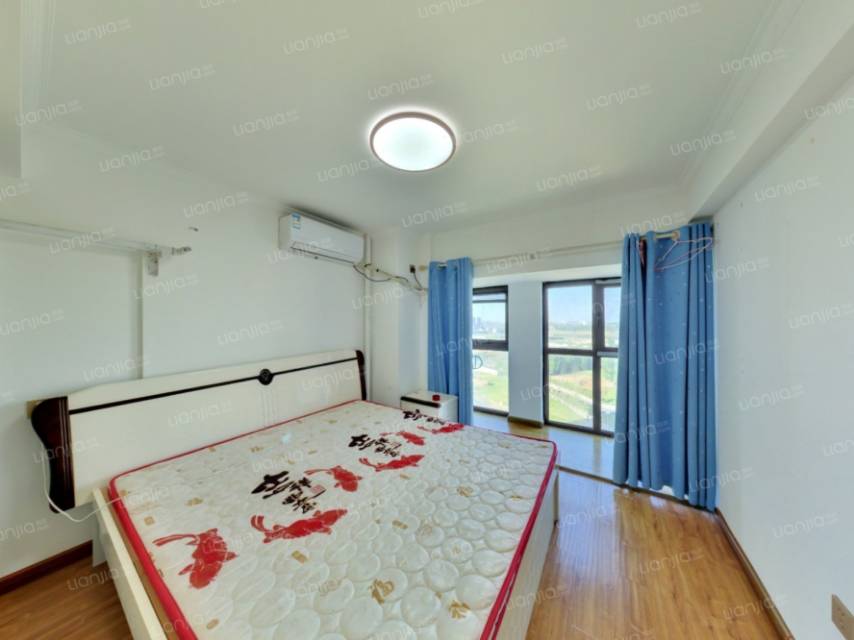 诚心出租迷你港湾复式三室两厅两卫