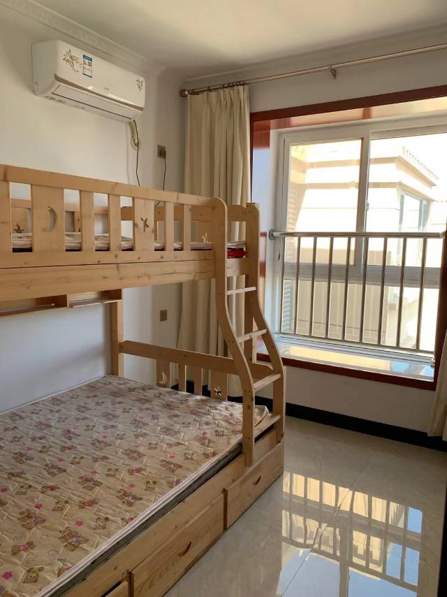 故里新家园南院，两室一厅一厨一卫出租，家具家电