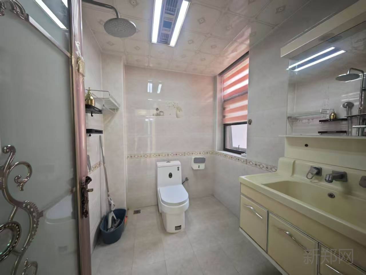 一江弘城精装修电梯三室急售