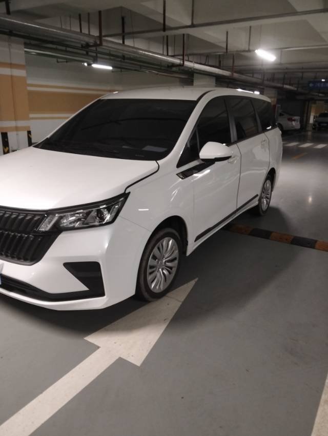 五菱佳辰