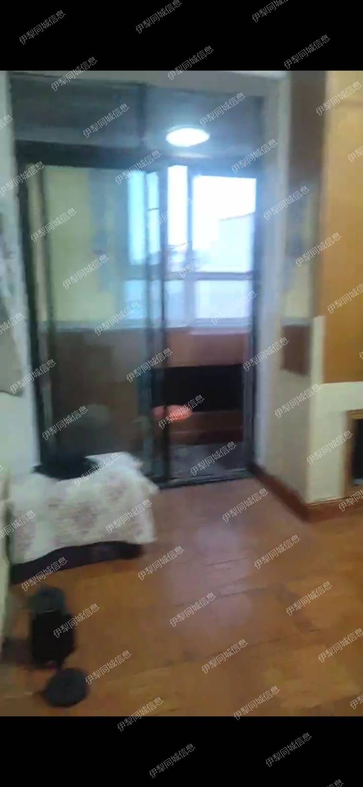 男生合租房，水电暖物业全包