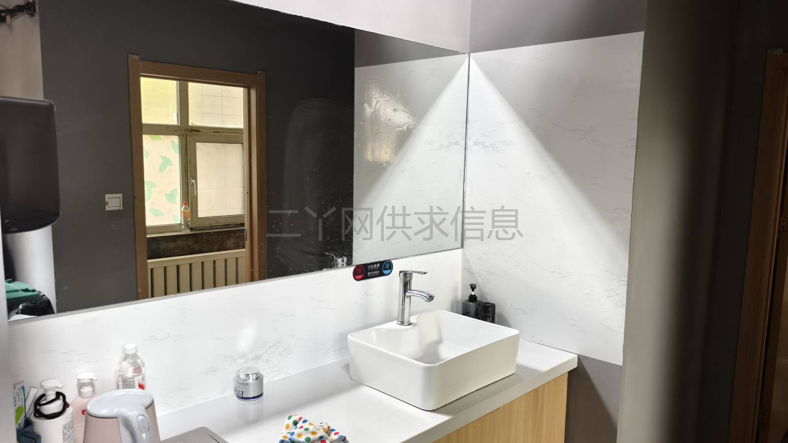铁西区华宇城新装修商铺出兑