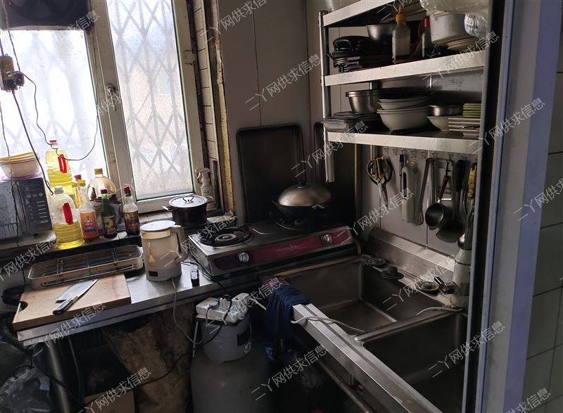 营业中薇姐烧烤店全套转让