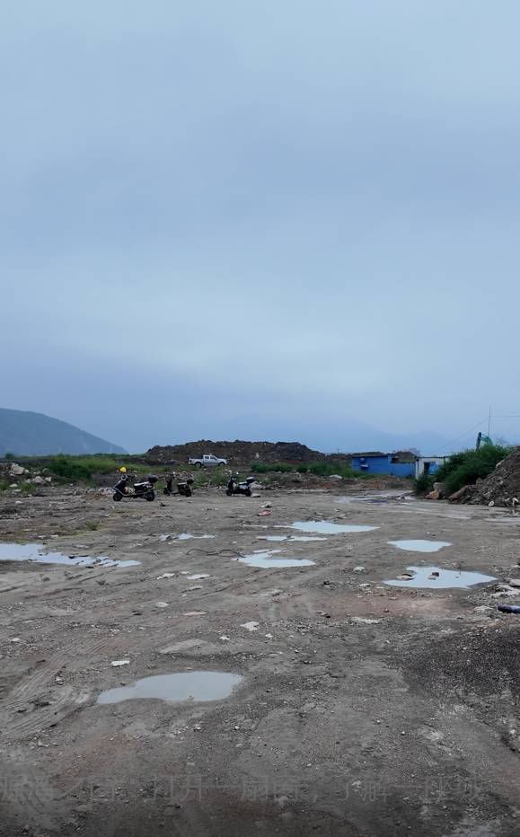 高速口边上100亩空地出租