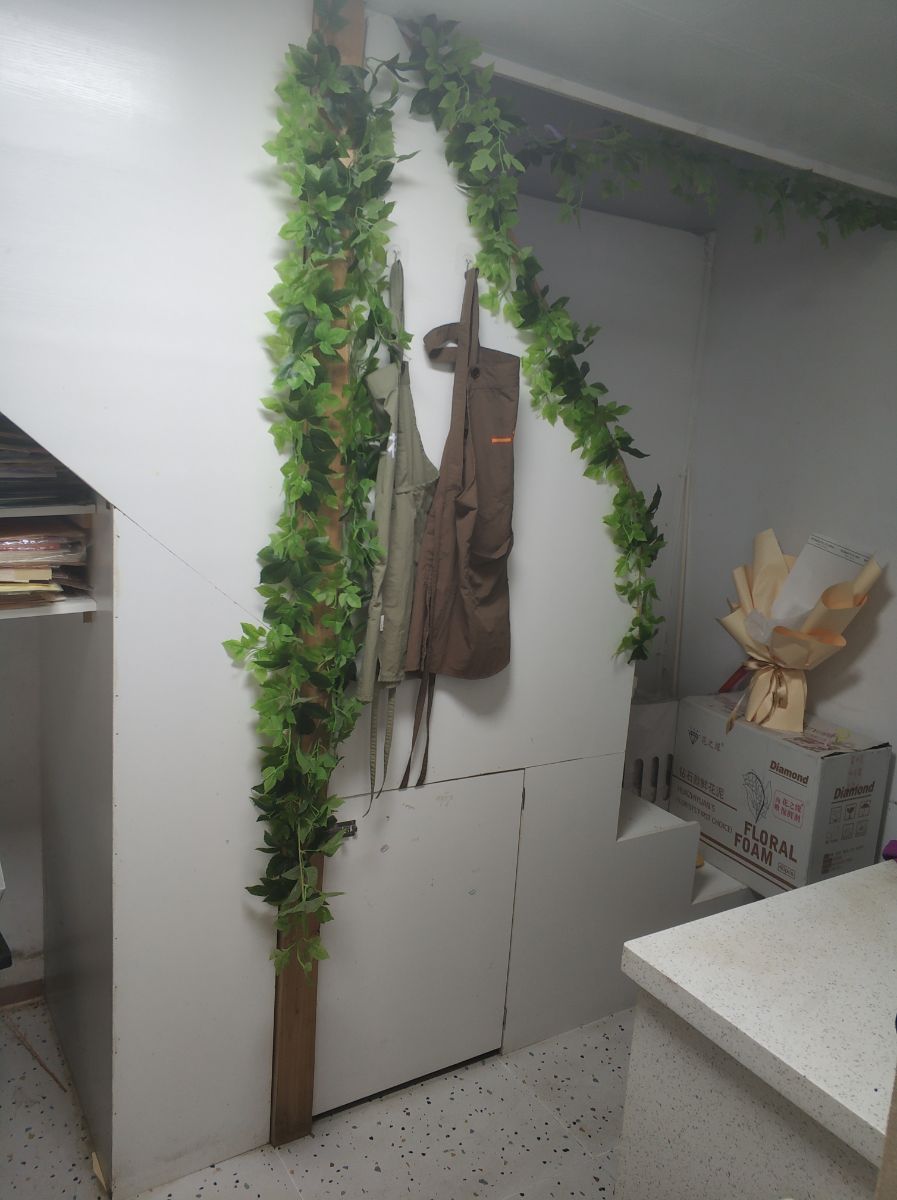鲜花店铺转让，接手就可经营