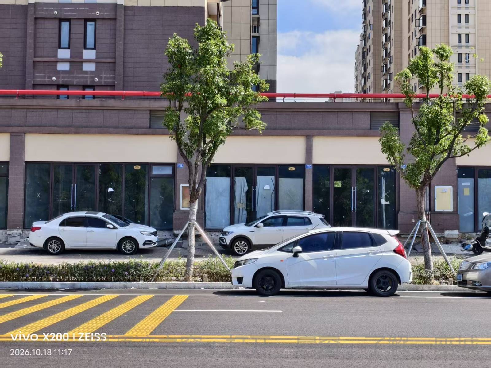 汉昇观澜店西面店面出租