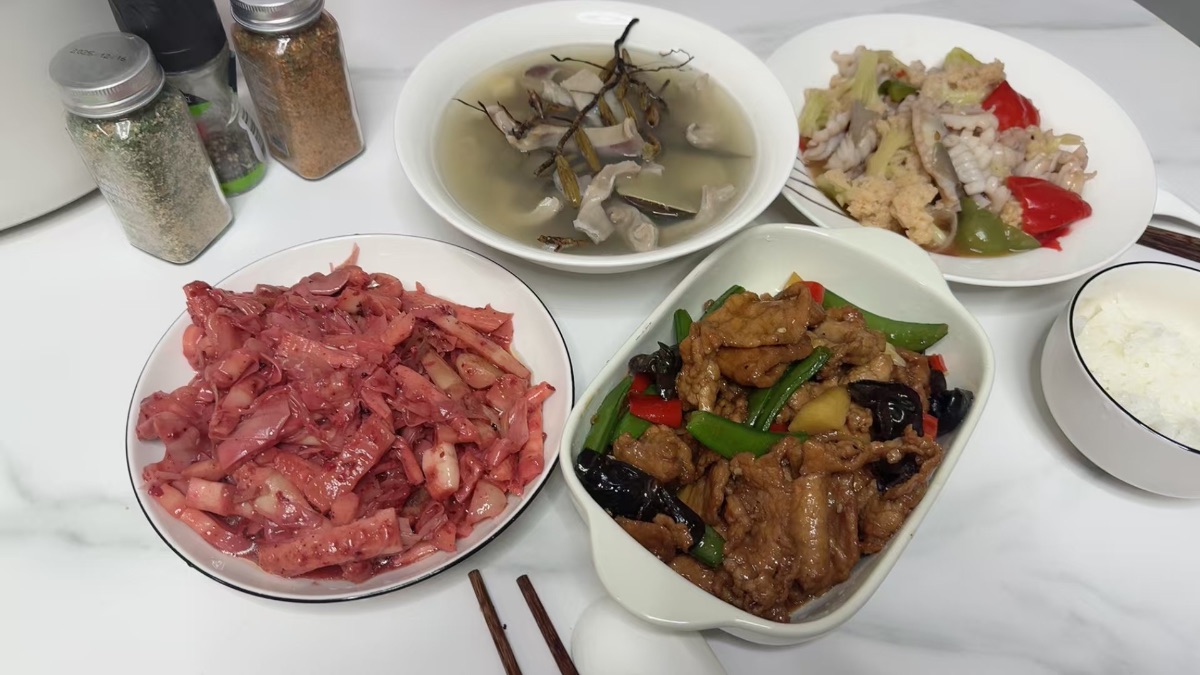 上门煮中午饭，只负责煮饭