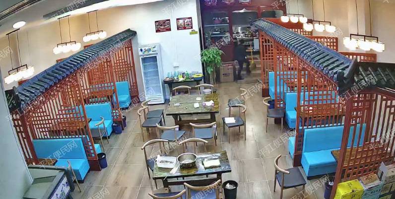 平江县天力城西区临街铺面烤羊肉店转让,面积120平设备齐全