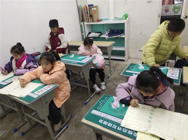 求实附小附近独院出租，可整租可单租