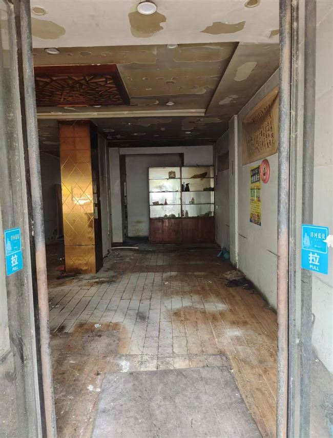 电视台西边旺铺出租