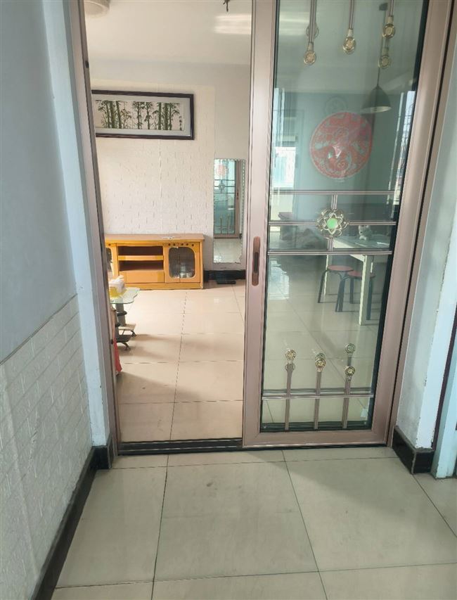 【出售】西苑小区D区91平五楼